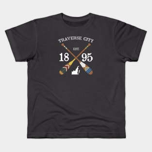 Paddle Traverse City, TC Michigan Lake Life Painted Oars Kids T-Shirt